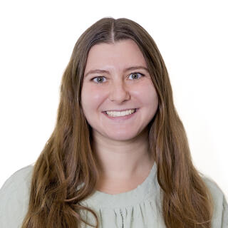 Headshot of Andrea Bugariu, MEd