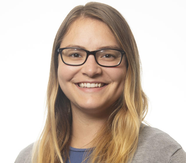 Shiana Bookless, Office Staff Coordinator