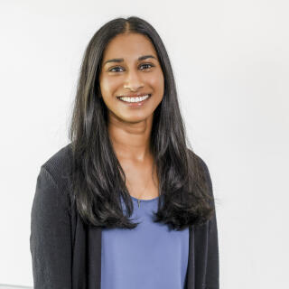 Swathi Prabhu headshot